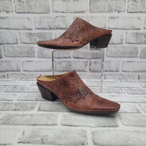 Charlie 1 Horse by Lucchese Brown Leather Western Die Cut Mules Size 8.5 Women's